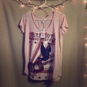 FESTIVAL TEE~ William Rast***